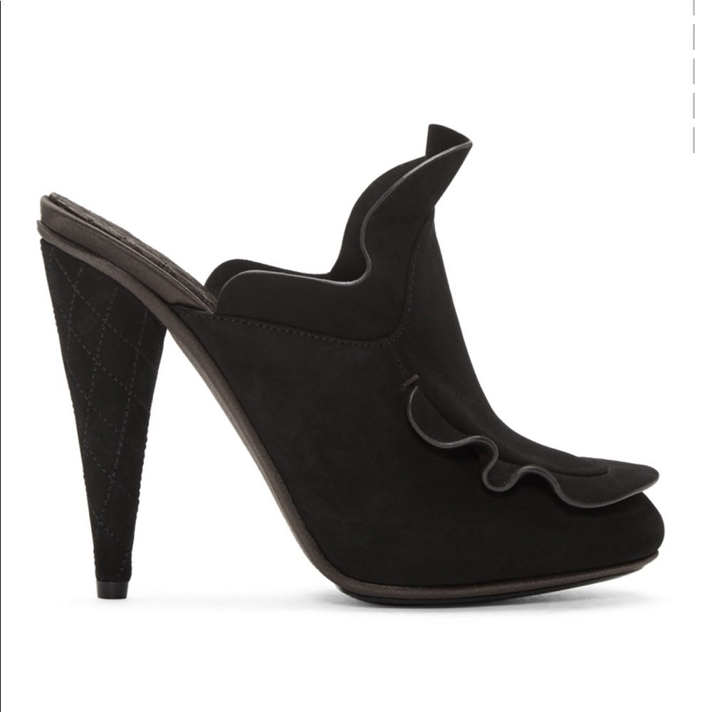 Fendi “Waves” Mules